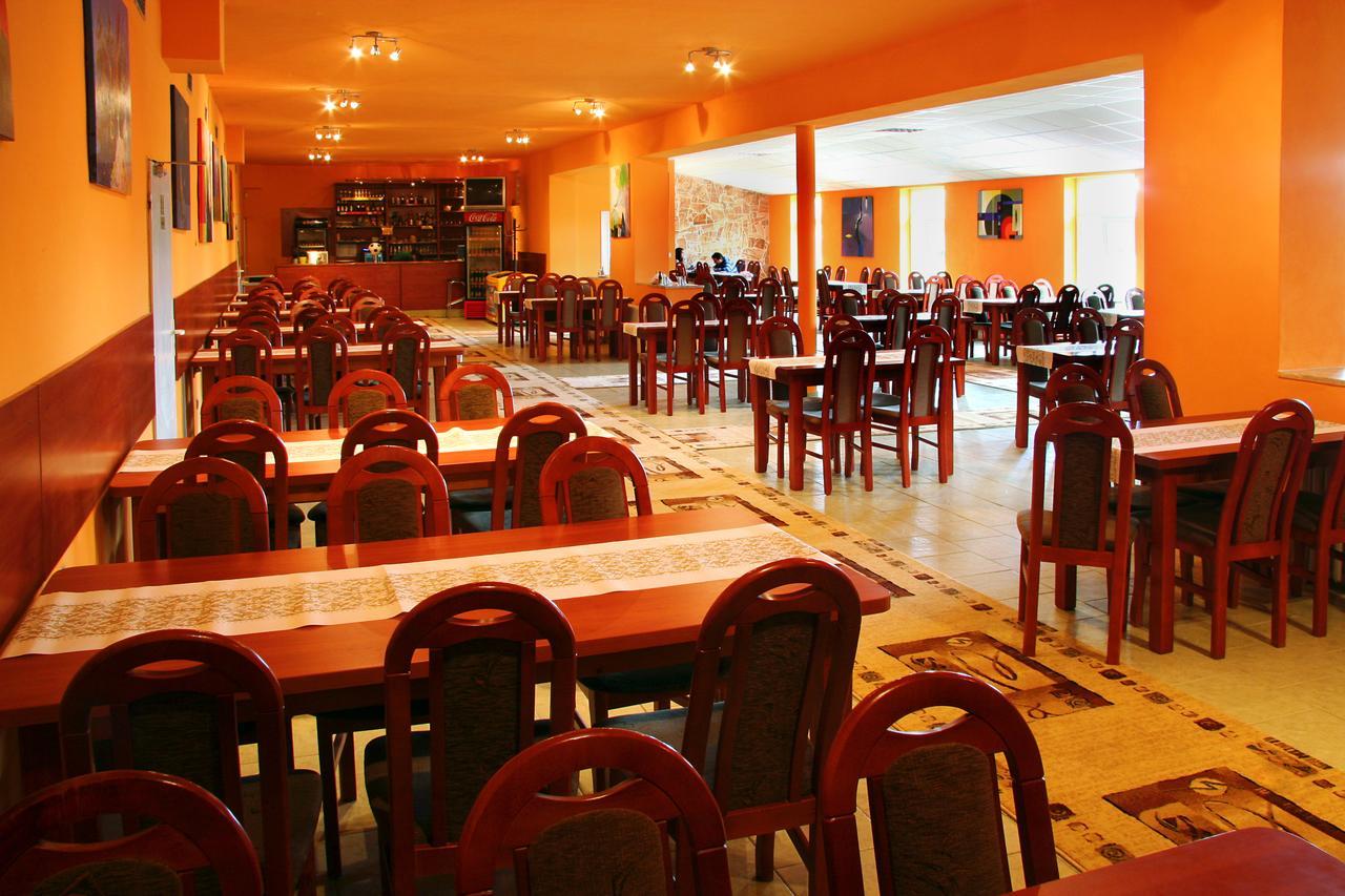 Penzion Olympia** Banská Bystrica Esterno foto